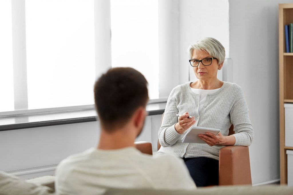 Psychologische Behandlung Mann und Frau