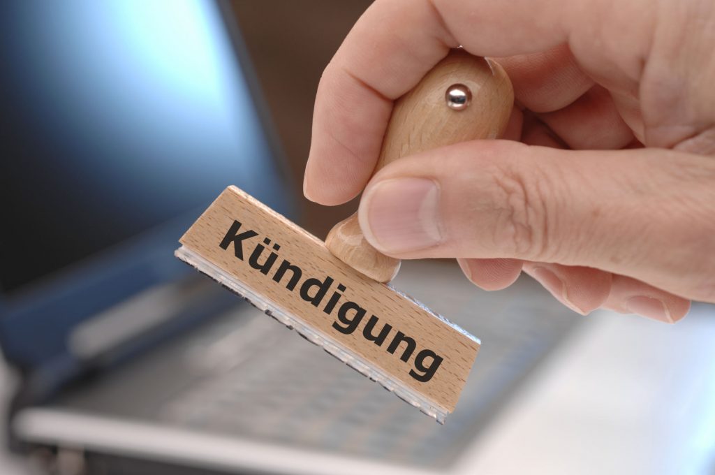 Stempel mit der Aufschrift Kündigung